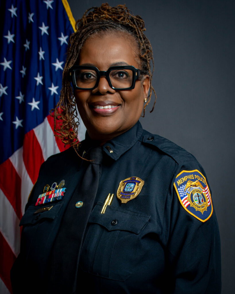 Lieutenant Gloria Suggs in full uniform